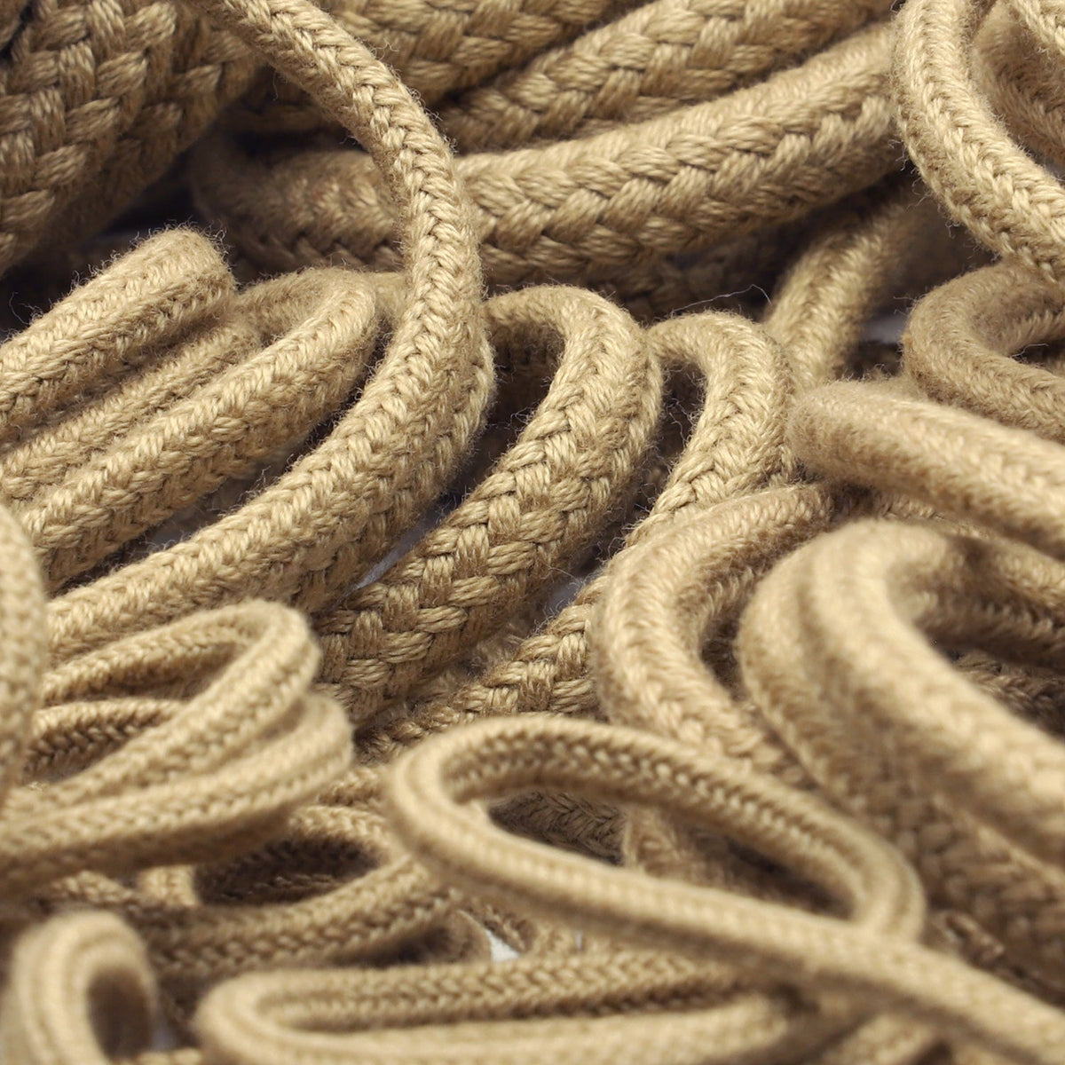 FUJIYAMA RIBBON [Sample] Cotton Spindle Cord approx.2mm (5/64&quot;) 2.5 Meters Cut Beige