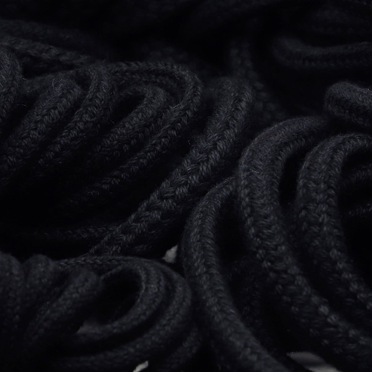 FUJIYAMA RIBBON [Sample] Cotton Spindle Cord approx.2mm (5/64&quot;) 2.5 Meters Cut Black