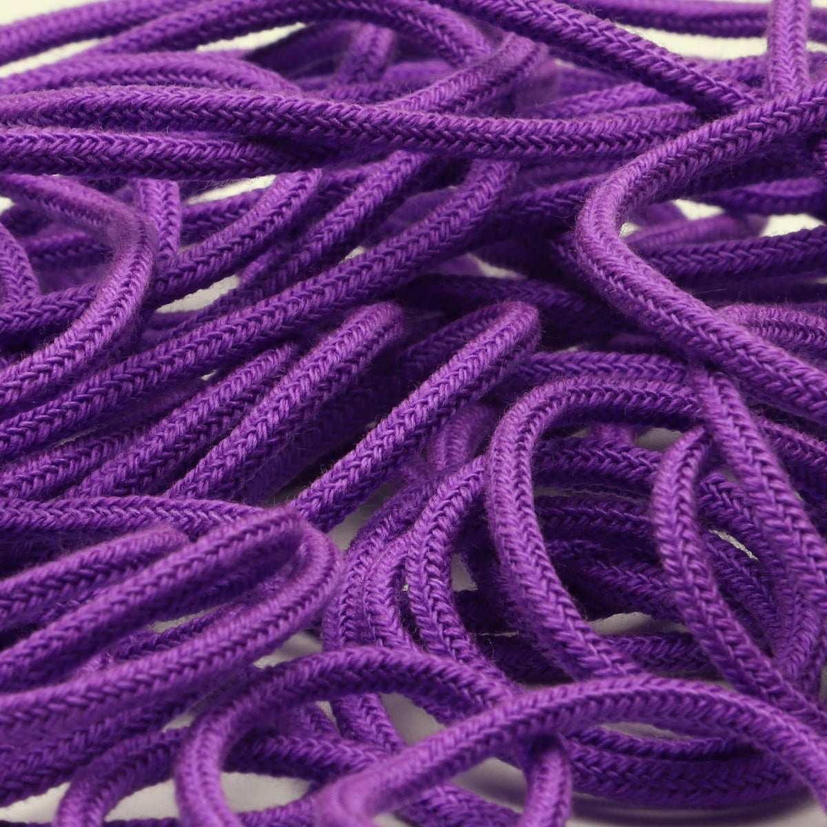 FUJIYAMA RIBBON [Sample] Spindle Cord approx.3.5mm (9/64&quot;) 2.5 Meters Cut Fluorescence Purple