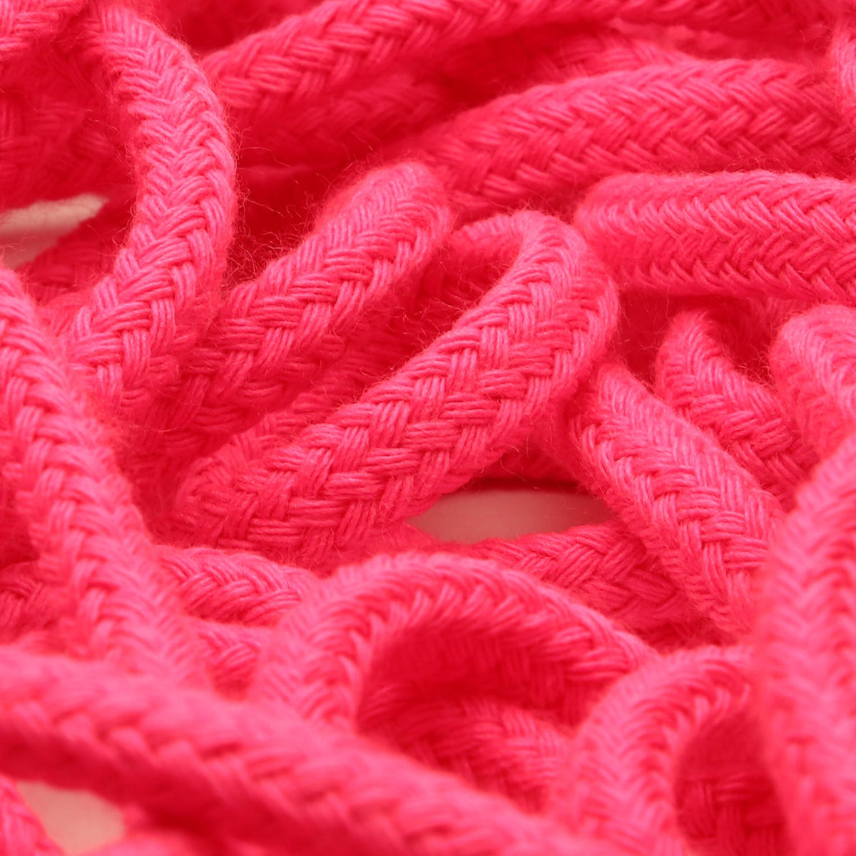 FUJIYAMA RIBBON [Sample] Spindle Cord approx.7mm (9/32&quot;) 2.5 Meters Cut Fluorescence Pink