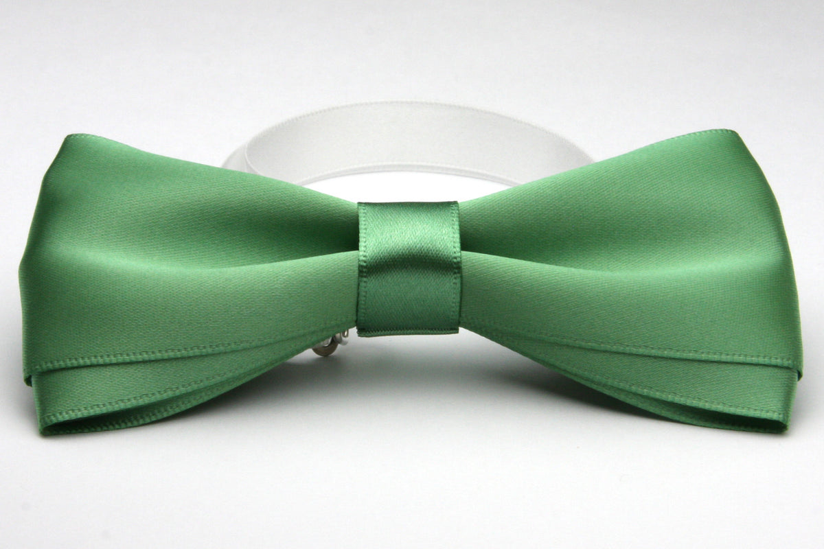 FUJIYAMA RIBBON Satin Bow Tie 12x6cm (4-3/4&quot;x2-3/8&quot;) Jade Green