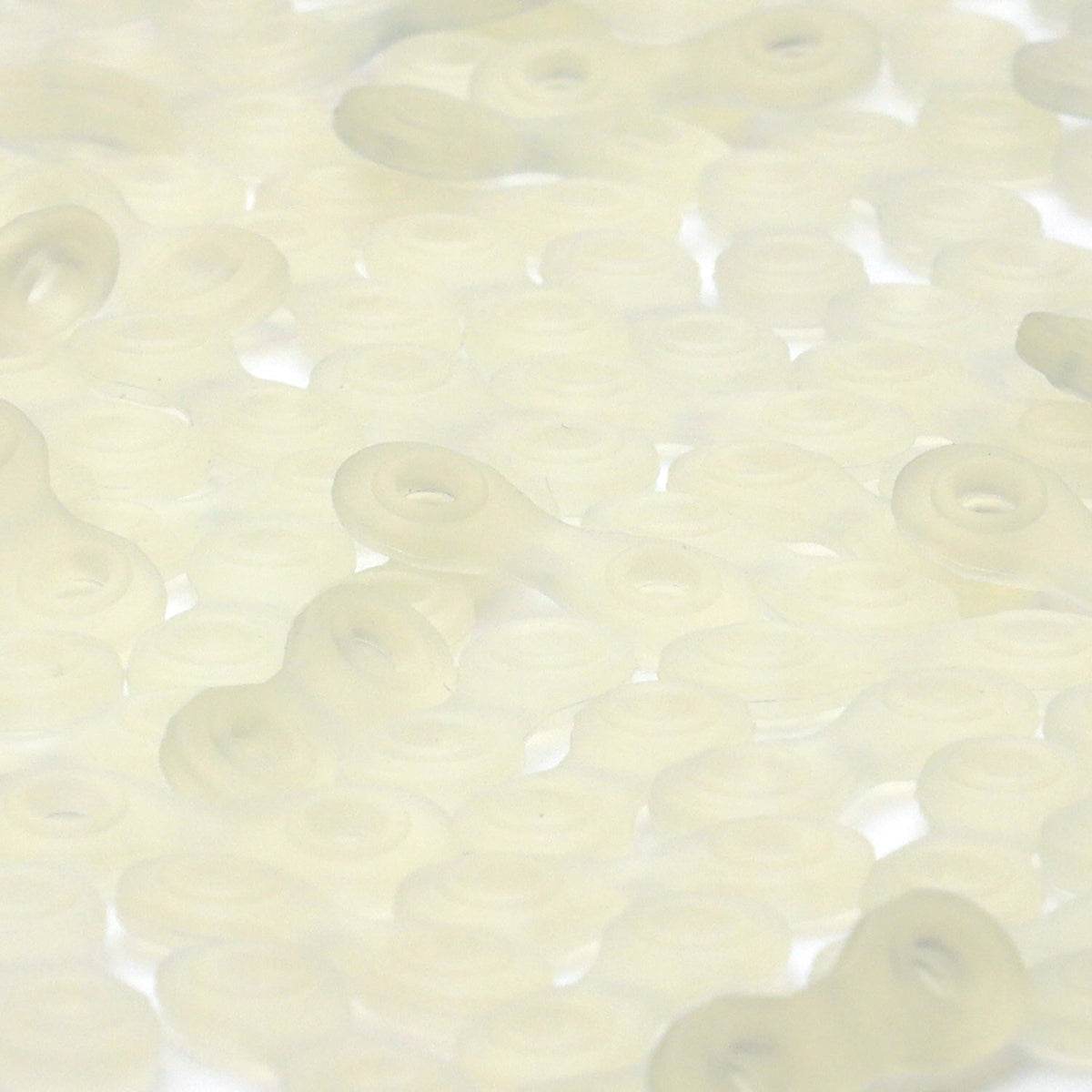 FUJIYAMA RIBBON Silicone Cord Stopper 19x7mm (3mm dia. holes) 5 Pieces Clear