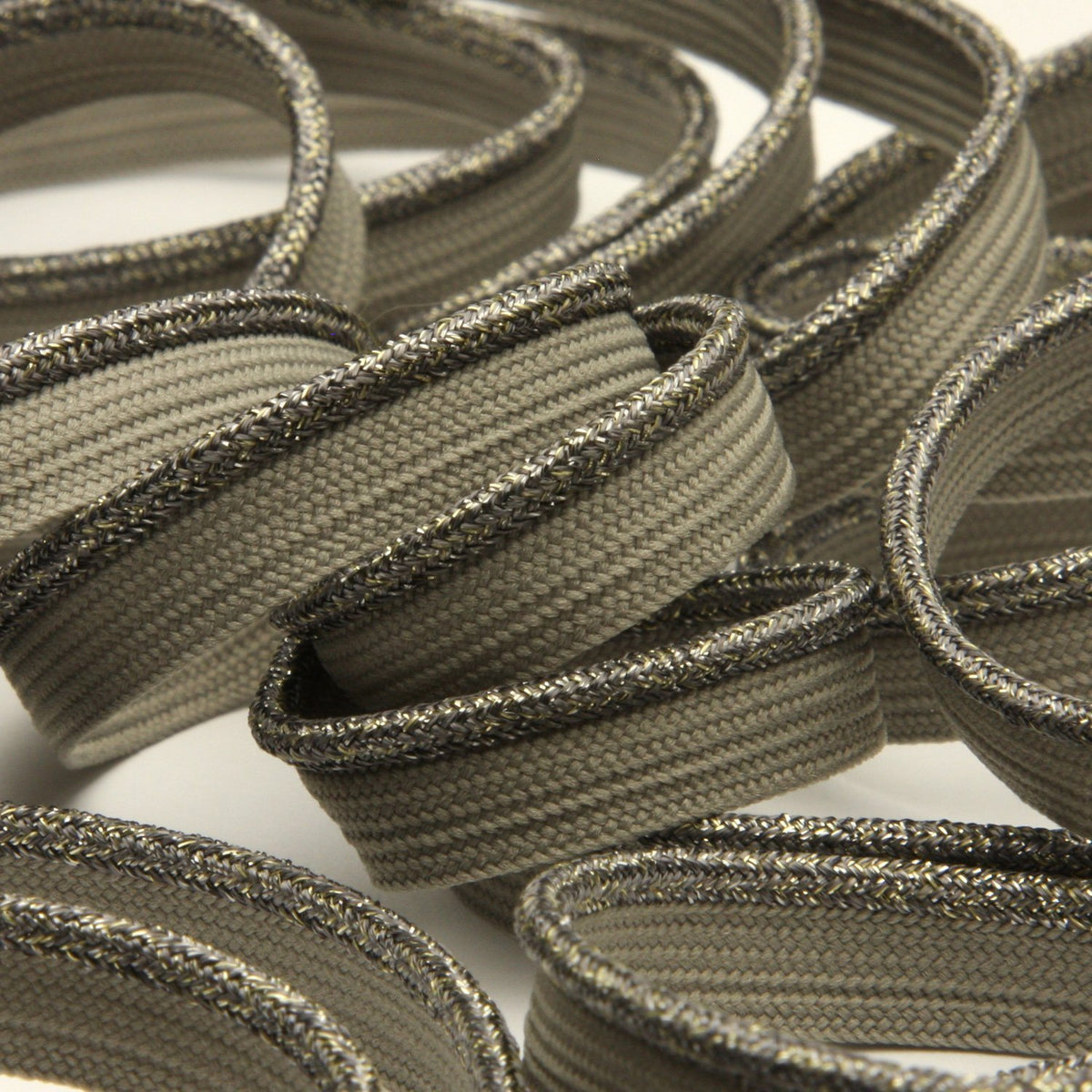 FUJIYAMA RIBBON Antique Metallic Piping approx.9mm 9.14 Meters Roll Charcoal / Champagne Gold