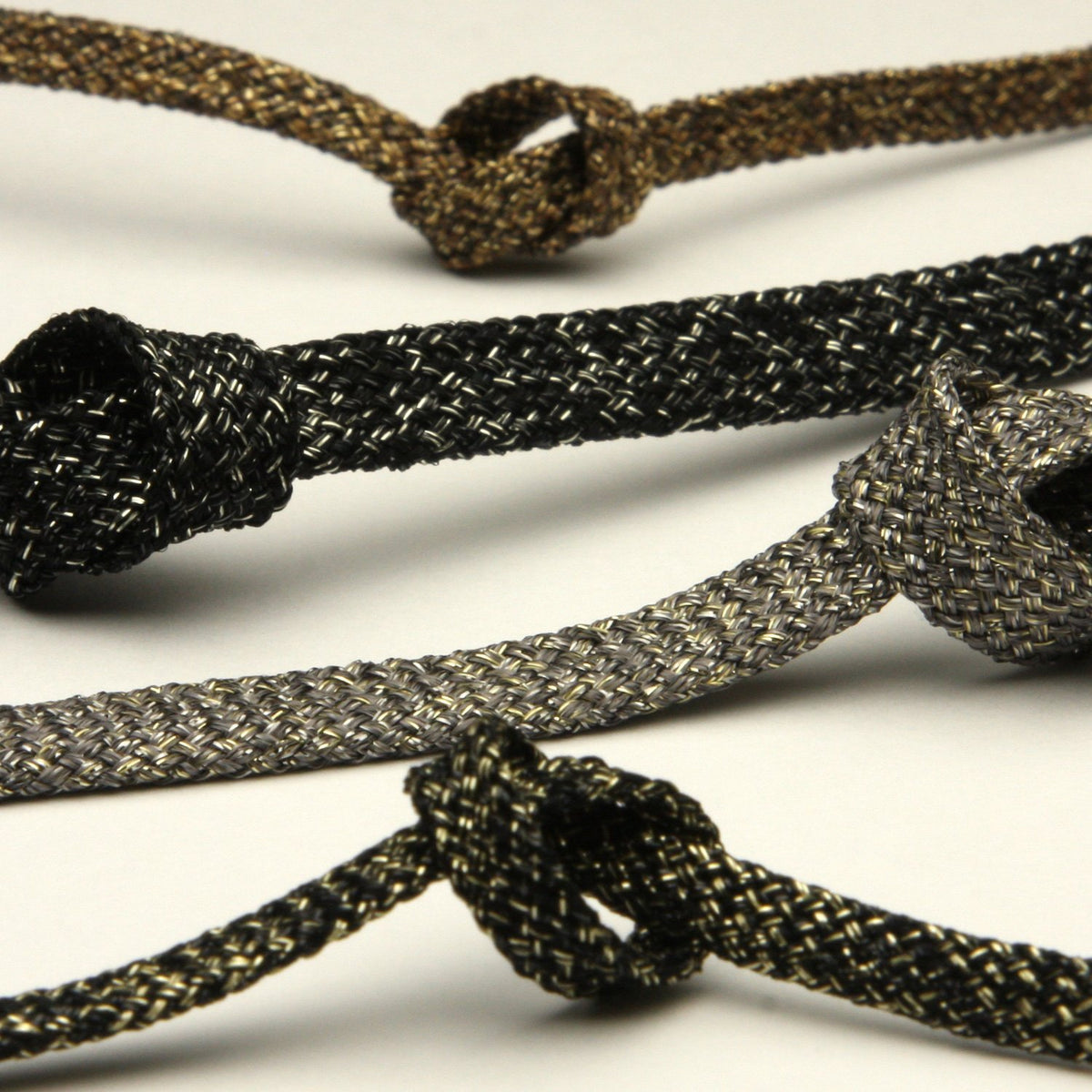 FUJIYAMA RIBBON Antique Metallic Spindle Cord approx.5mm 9.14 Meters Roll