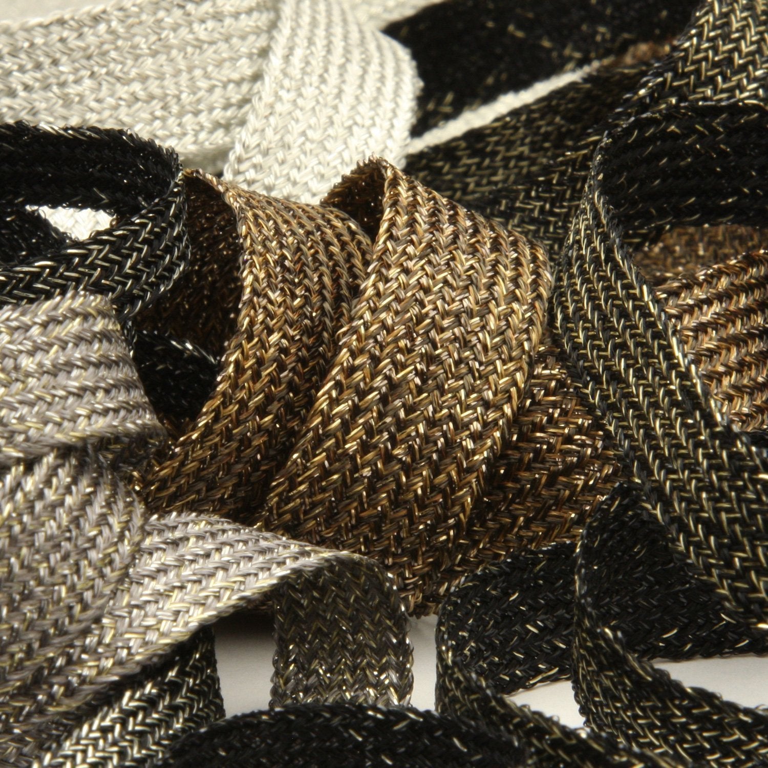 FUJIYAMA RIBBON Antique Metallic Trimming Braid approx.14mm 9.14 Meters Roll White / Silver