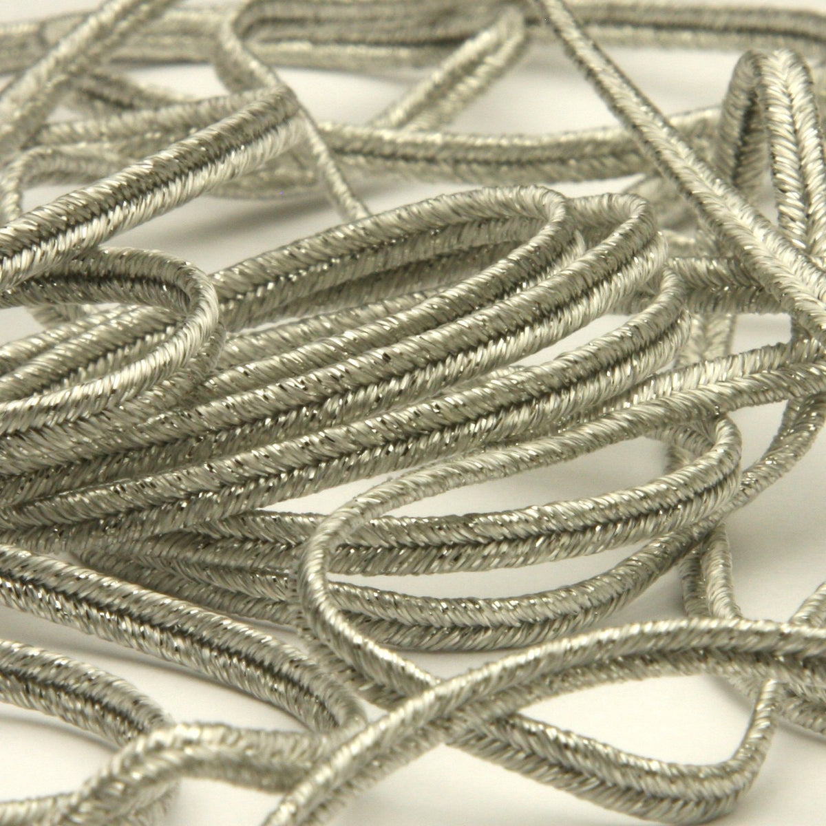 FUJIYAMA RIBBON Antique Metallic Trimming Braid approx.3mm 9.14 Meters Roll White / Silver