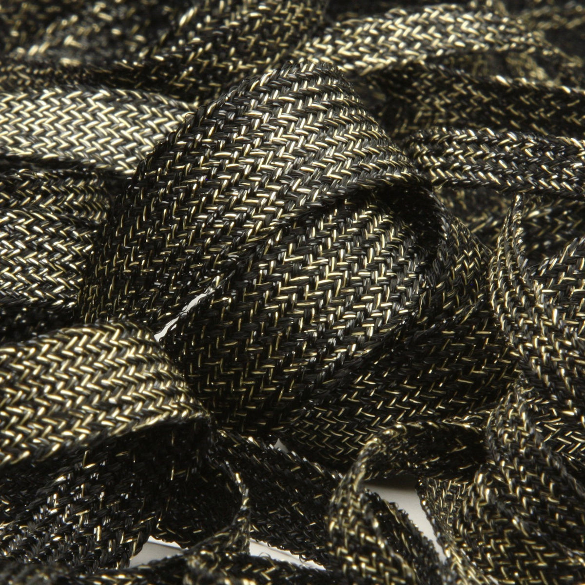 FUJIYAMA RIBBON Antique Metallic Trimming Braid approx.6mm 9.14 Meters Roll Black / Champagne Gold