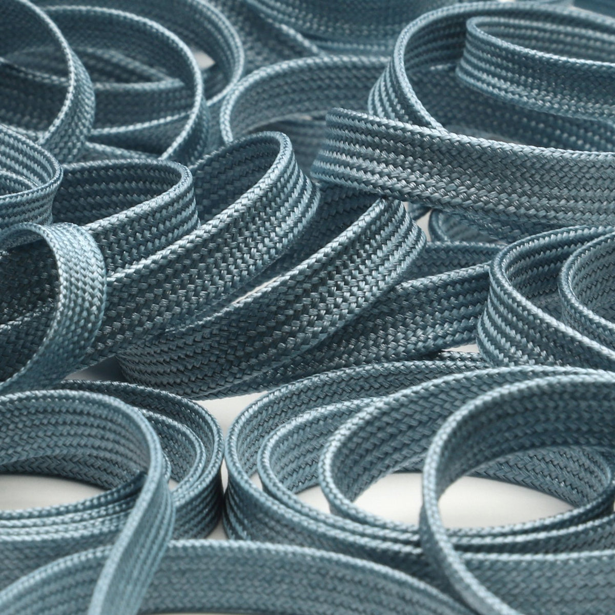 FUJIYAMA RIBBON Bright Flat Cord approx.5mm (3/16&quot;) 9.14 Meters Roll Shadow Blue