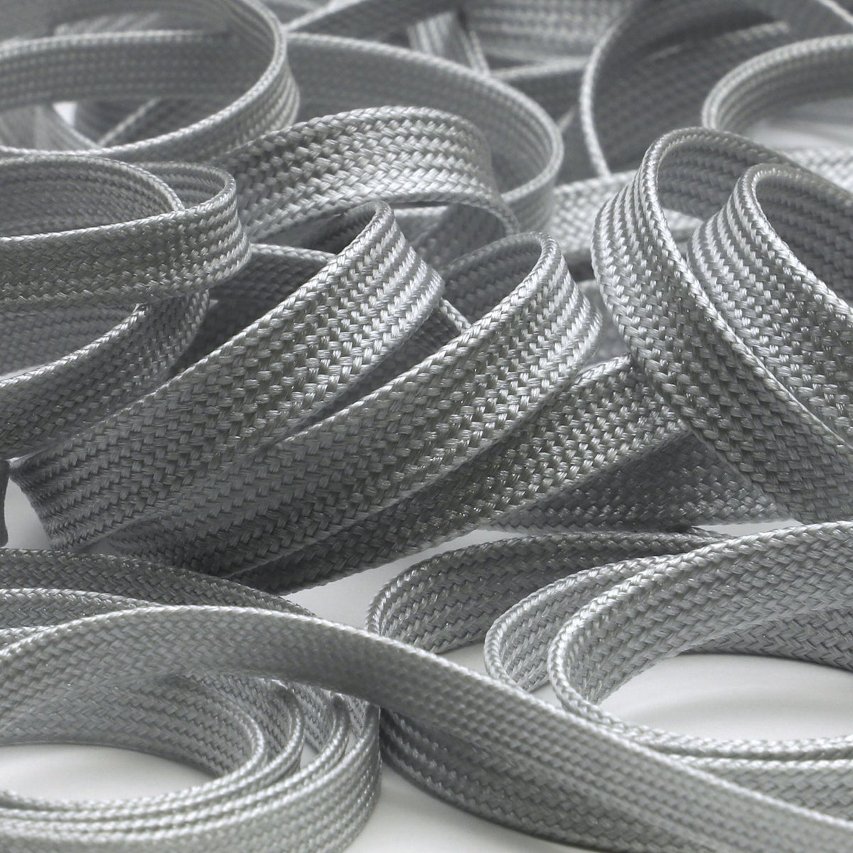 FUJIYAMA RIBBON Bright Flat Cord approx.7mm (9/32&quot;) 9.14 Meters Roll Light Gray