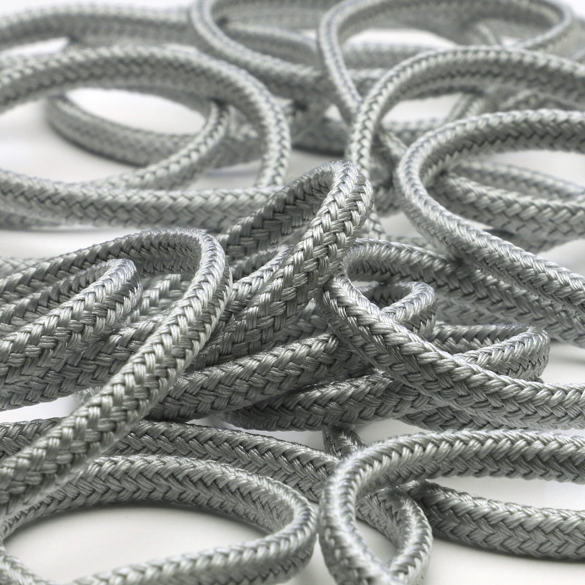 FUJIYAMA RIBBON Bright Spindle Cord approx.4.5mm (3/16&quot;) 9.14 Meters Roll Light Gray