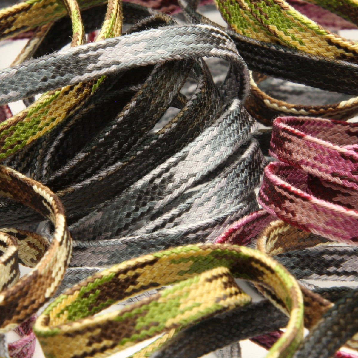 FUJIYAMA RIBBON Camouflage Spindle Cord approx.5mm 9.14 Meters Roll