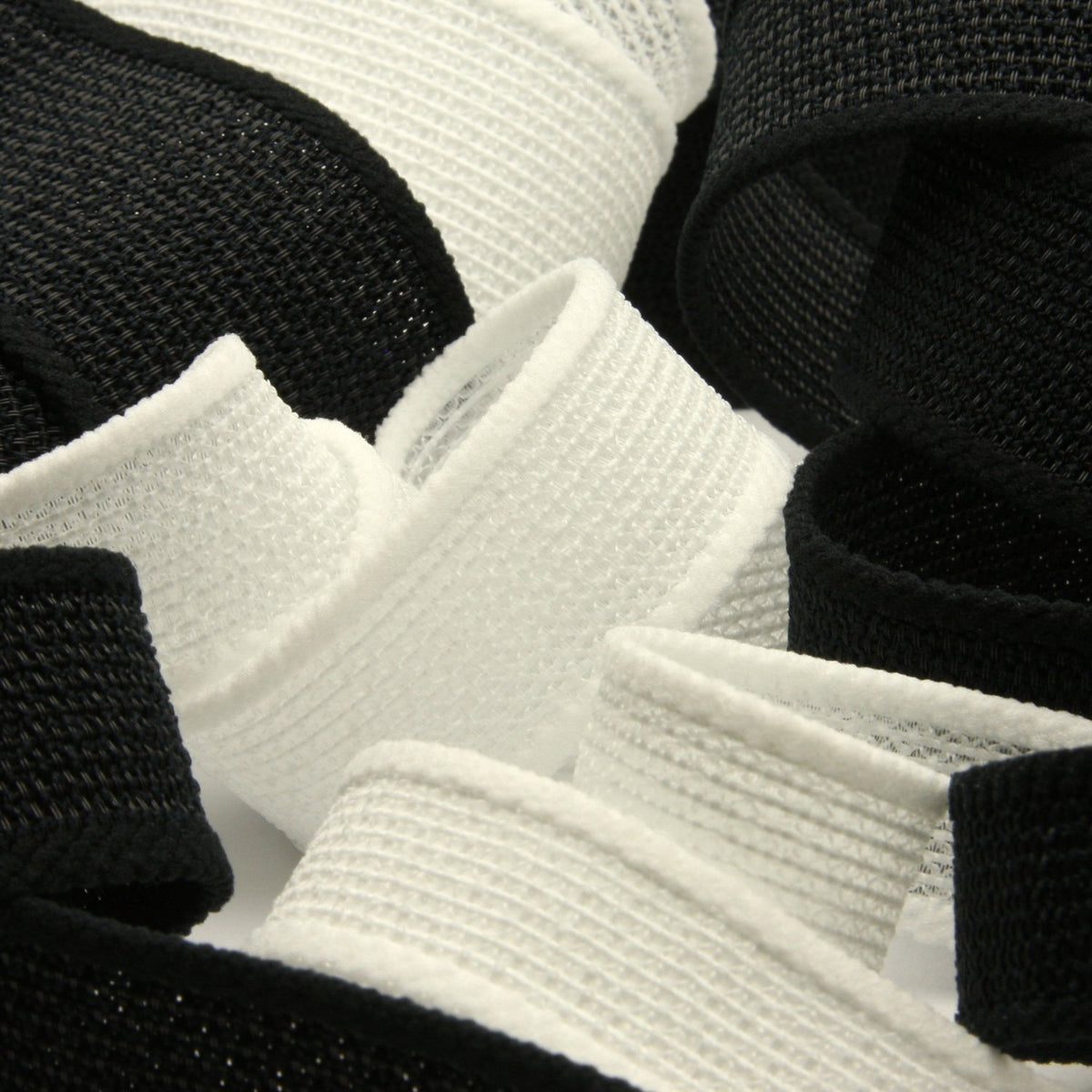 FUJIYAMA RIBBON Mesh Type Inside Belt 35mm 9.14 Meters Roll Off White