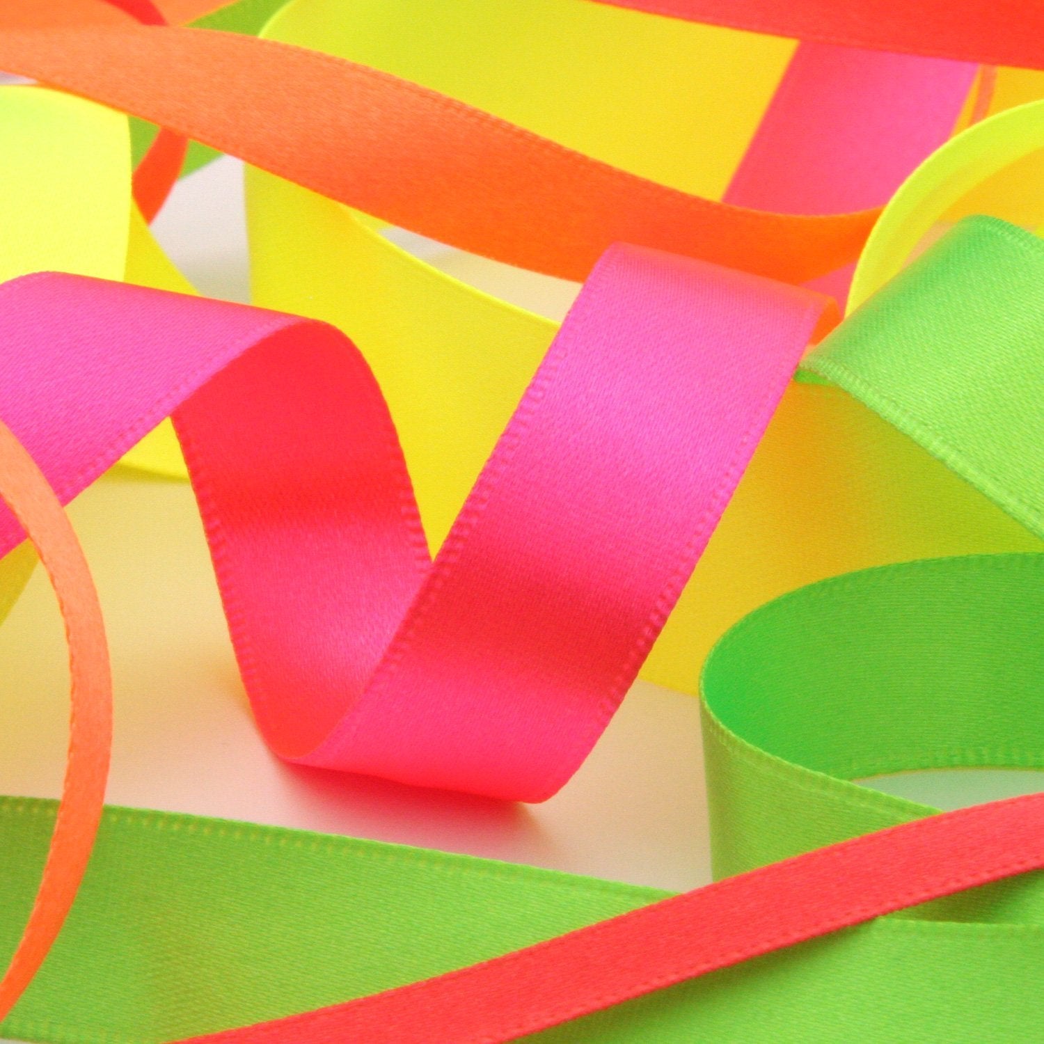 FUJIYAMA RIBBON Polyester Double-Face Satin Ribbon 15mm 9.14 Meters Roll