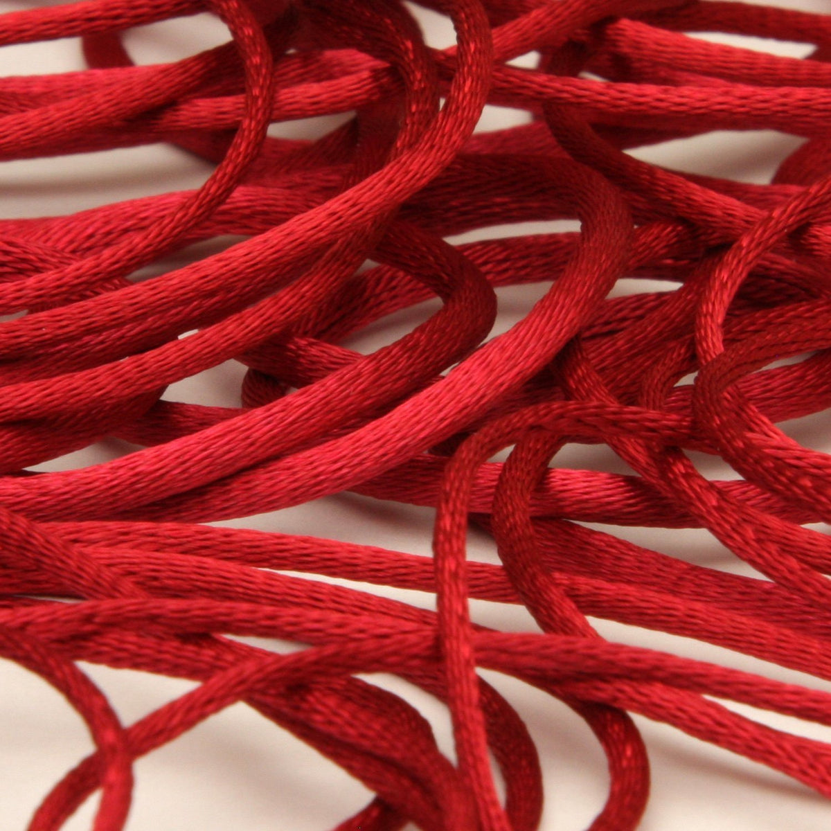 FUJIYAMA RIBBON Polyester Satin Cord approx.1.5mm 9.14 Meters Roll Red