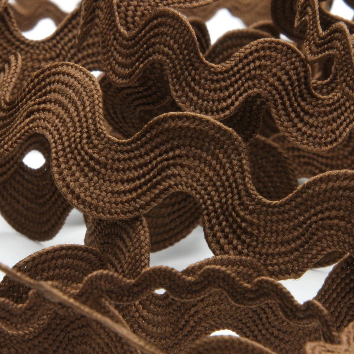 FUJIYAMA RIBBON Polyester Zig-Zag Tape approx.15mm 9.14 Meters Roll Dark Brown