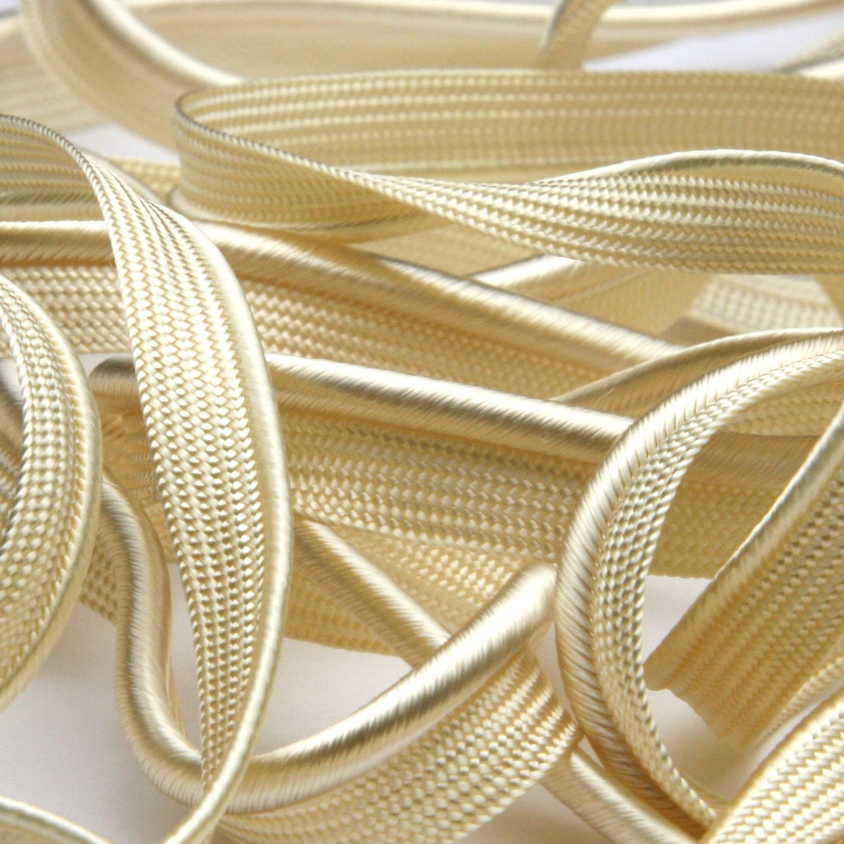 FUJIYAMA RIBBON Rayon Piping approx.6mm 9.14 Meters Roll Ecru Beige