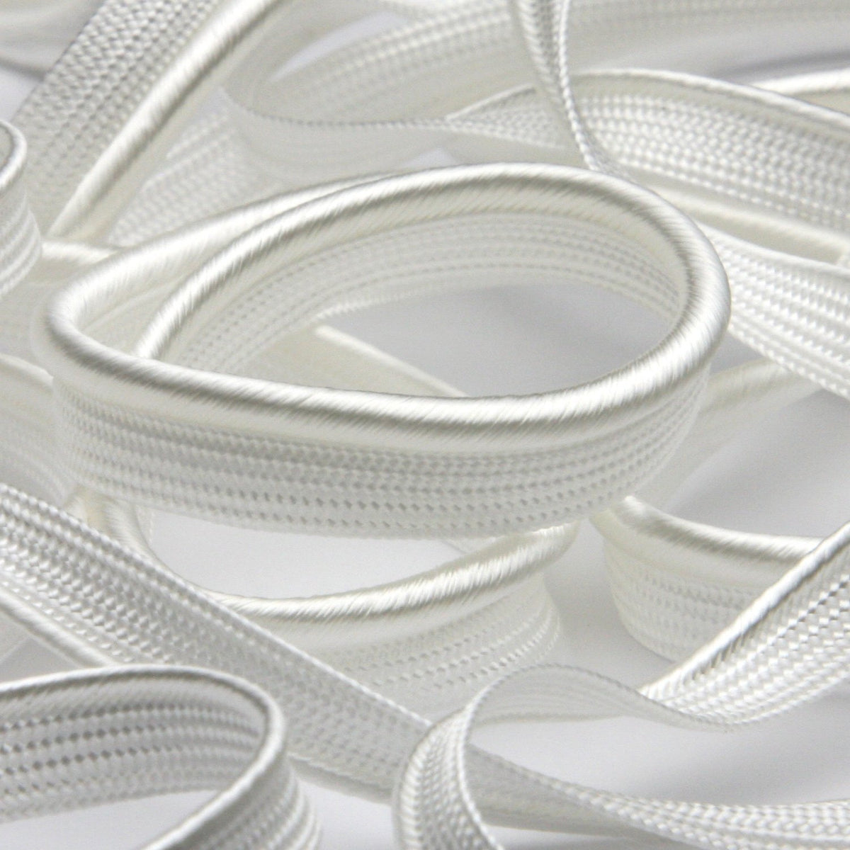 FUJIYAMA RIBBON Rayon Piping approx.8mm 9.14 Meters Roll Milky White