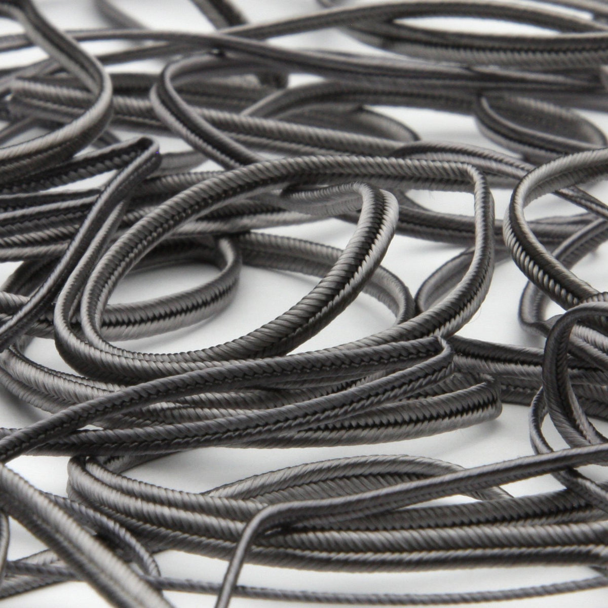 FUJIYAMA RIBBON Rayon Trimming Braid approx.2.5mm 9.14 Meters Roll Gray