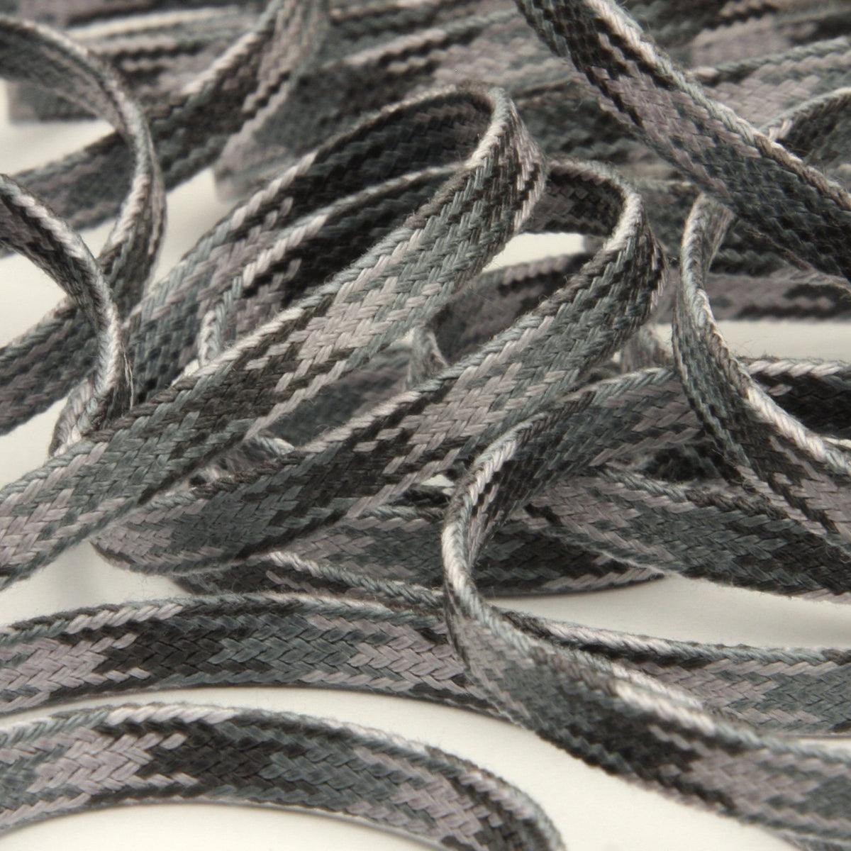 FUJIYAMA RIBBON [Sample] Camouflage Spindle Cord (FY-6024) approx.5mm 3 Meters Cut Gray Mix