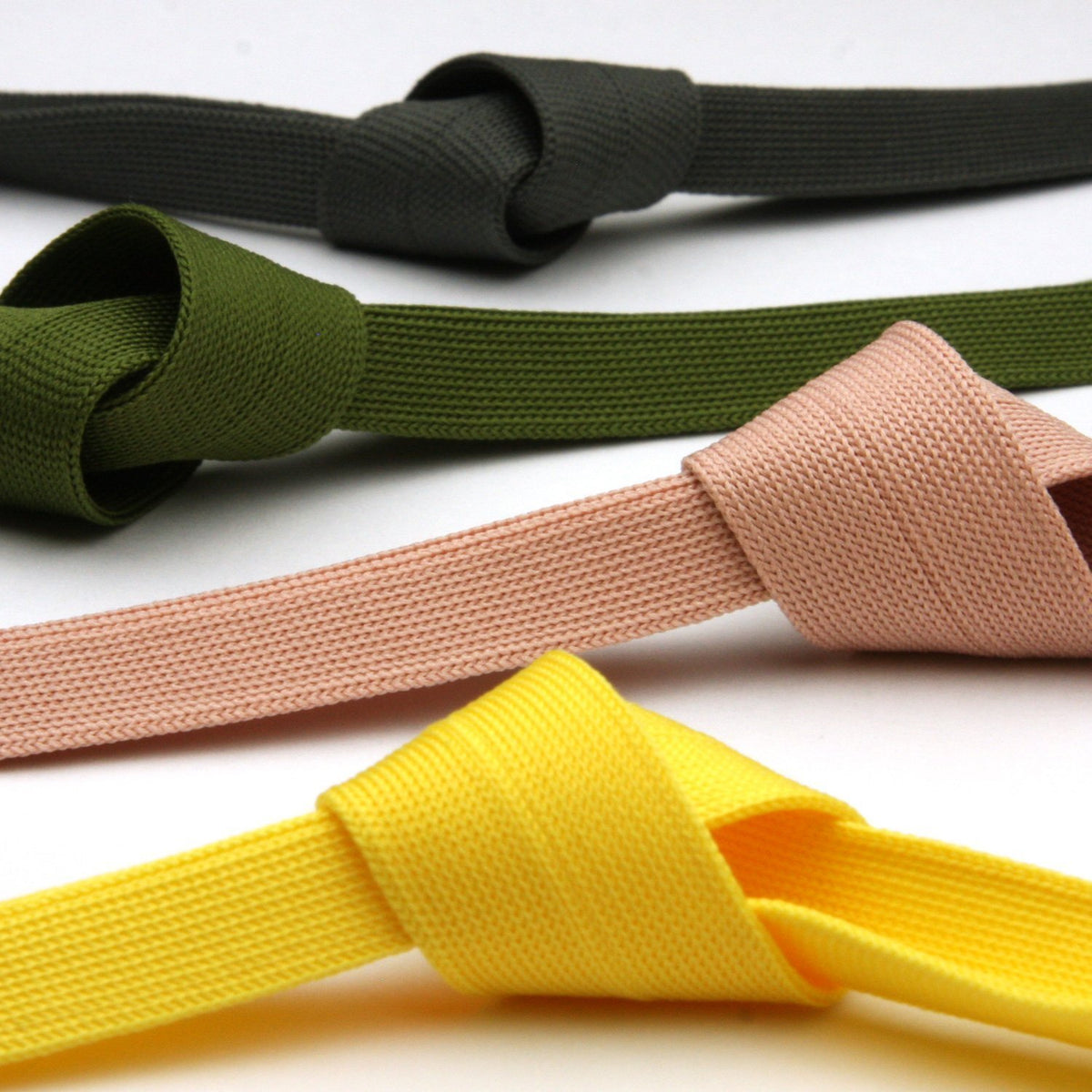 FUJIYAMA RIBBON [Sample] Polyester Thin Knit Binder Tape (FY-210B) 9x9mm 3 Meters Cut