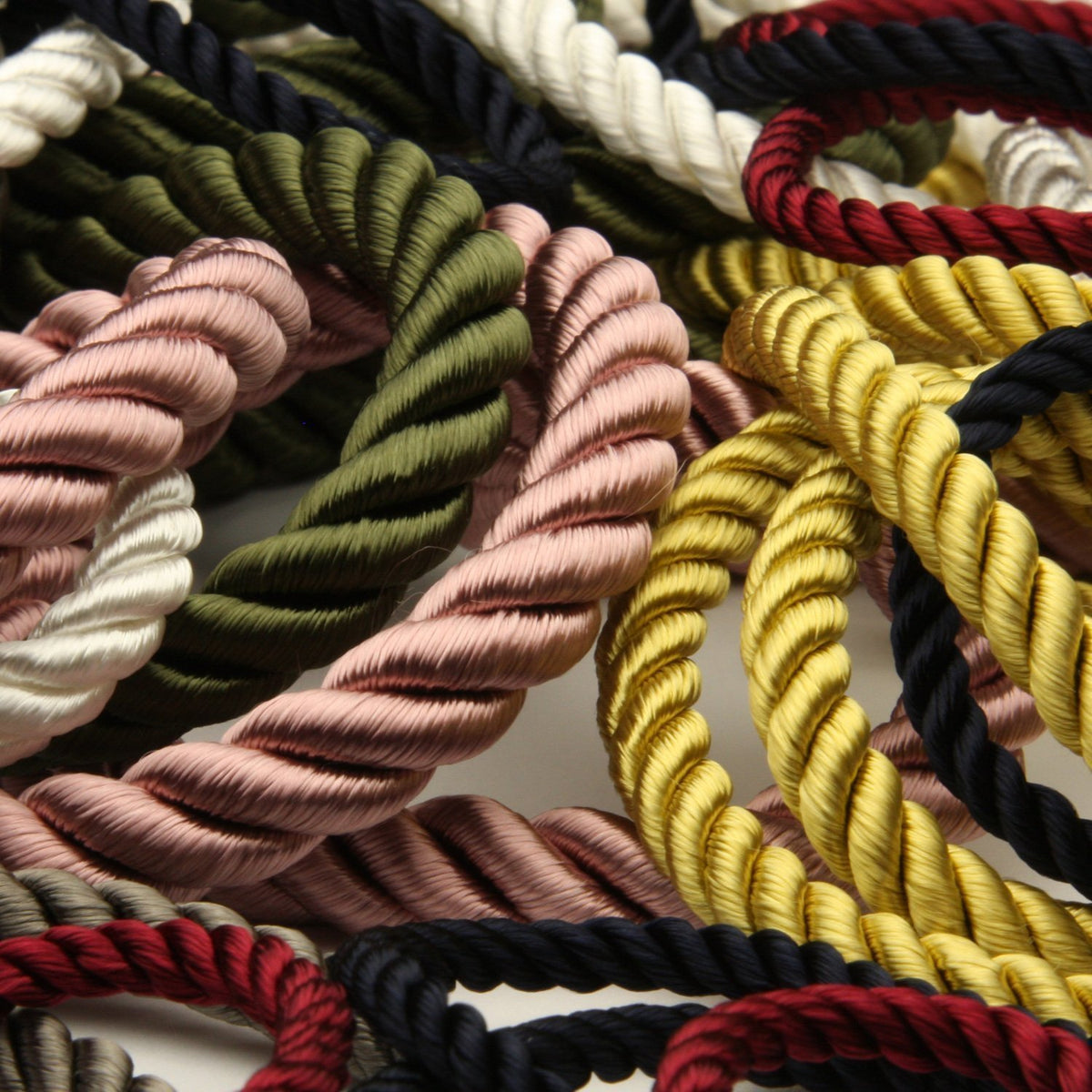 FUJIYAMA RIBBON [Sample] Rayon Twist Cord (FY-6080) approx.10mm 3 Meters Cut