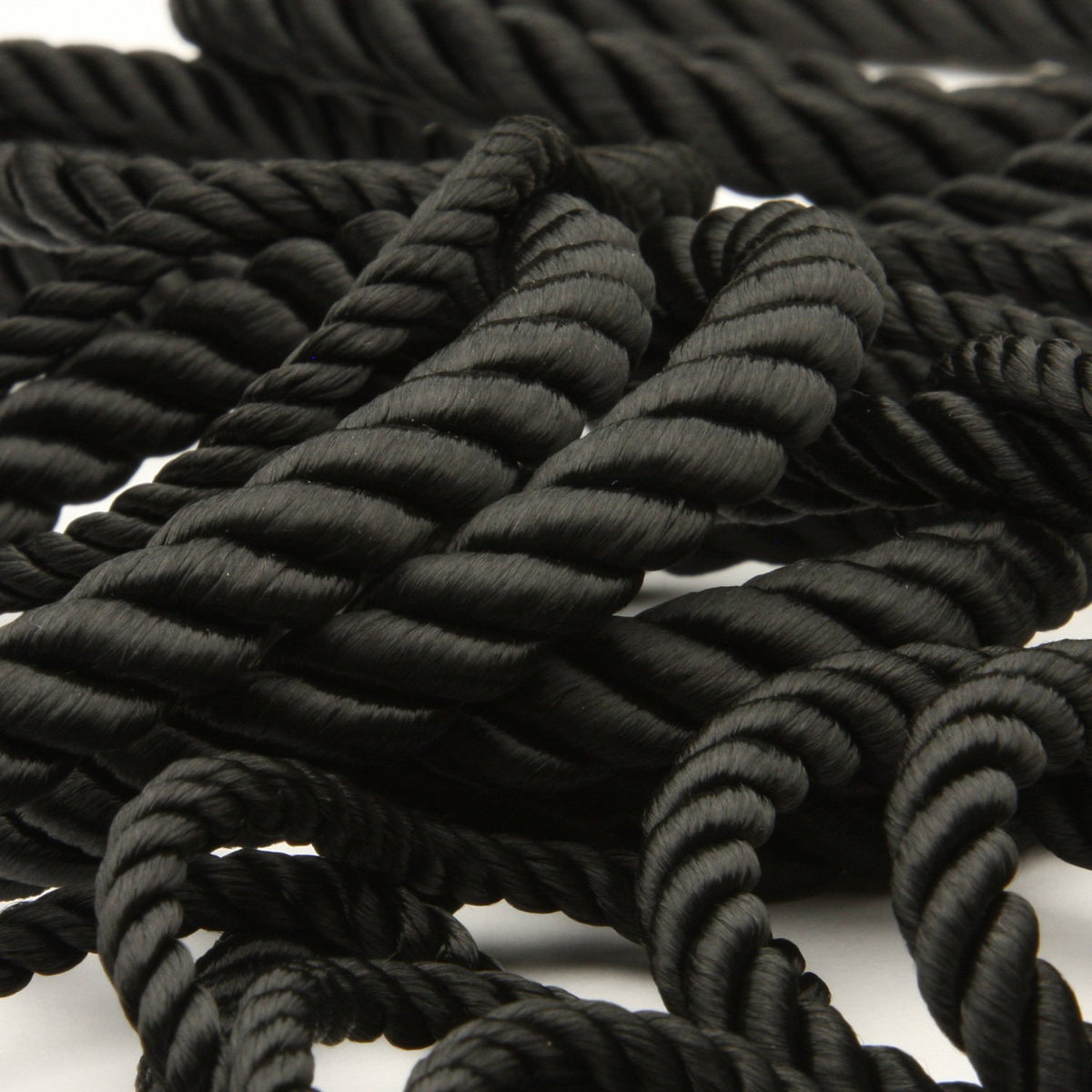 FUJIYAMA RIBBON [Sample] Rayon Twist Cord (FY-6080) approx.10mm 3 Meters Cut Black