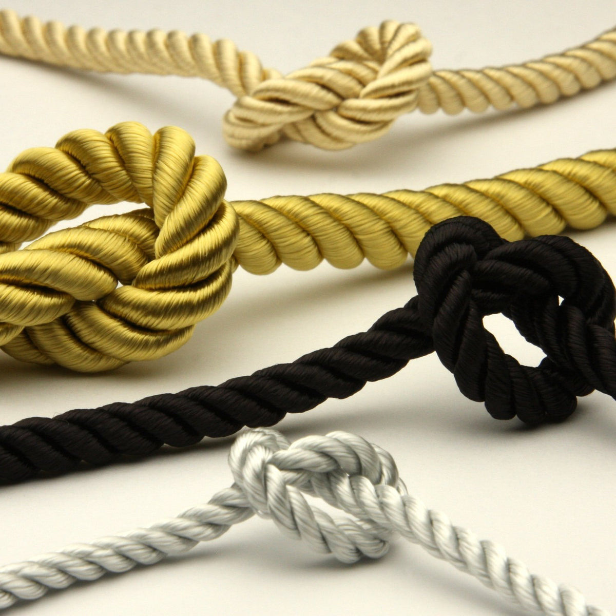 FUJIYAMA RIBBON [Sample] Rayon Twist Cord (FY-6080) approx.6.5mm 3 Meters Cut