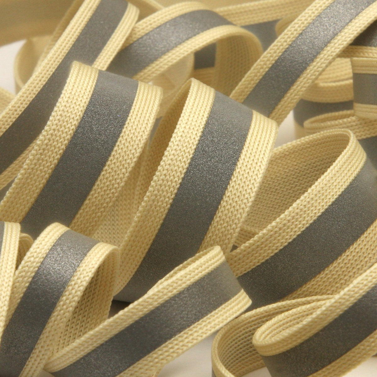 FUJIYAMA RIBBON [Sample] Reflect Knit Tape 9mm (3/8&quot;) 3 Meters Cut Light Beige