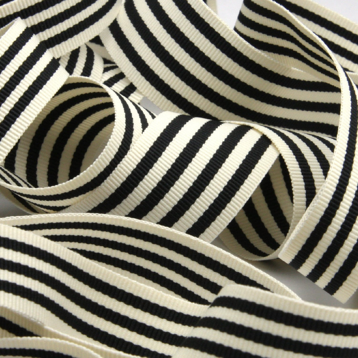 FUJIYAMA RIBBON [Sample] Stripe Grosgrain Ribbon (FY-2242) approx.15mm 3 Meters Cut Ivory / Black