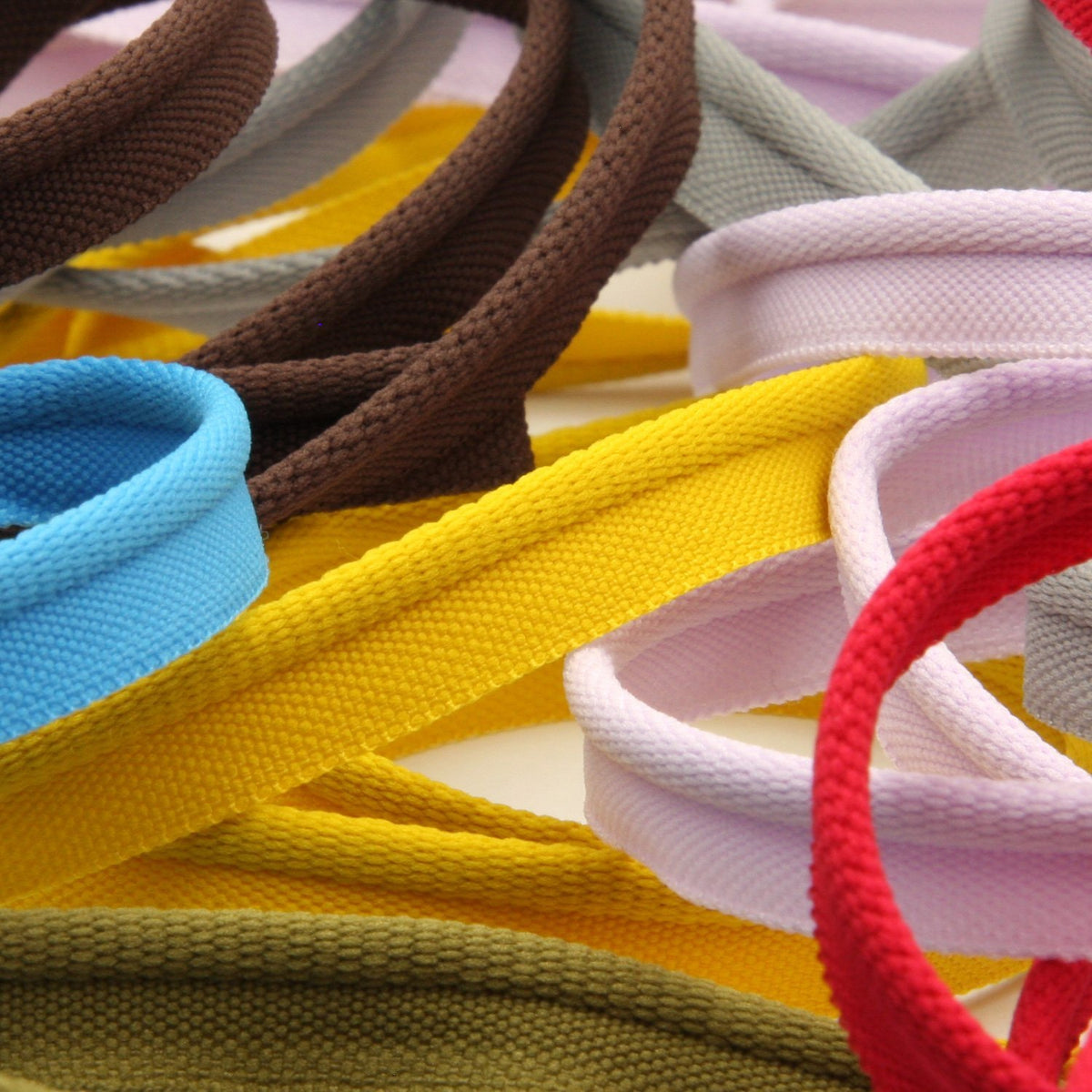 FUJIYAMA RIBBON Soft Stretch Piping 8mm 9.14 Meters Roll