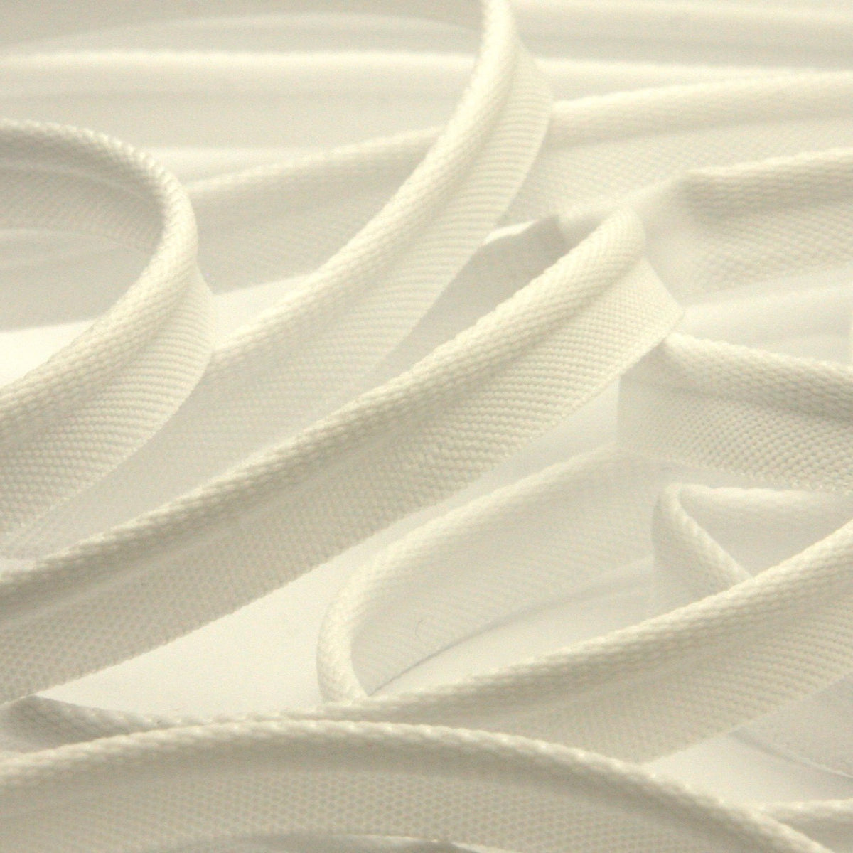 FUJIYAMA RIBBON Soft Stretch Piping 8mm 9.14 Meters Roll White