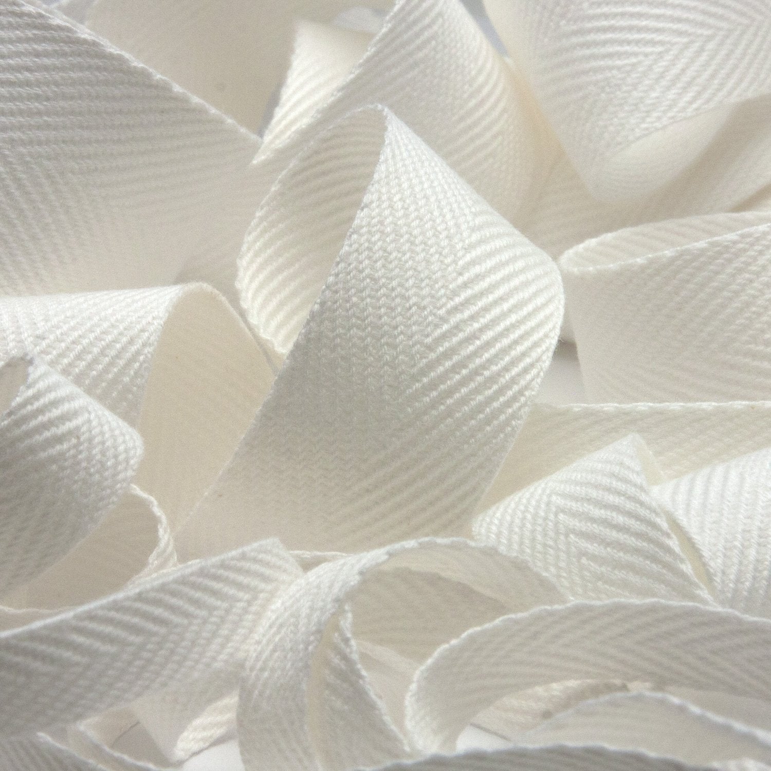 White grosgrain ribbon 10 Metres , 1 inch width (25mm). Thick White Ribbon.