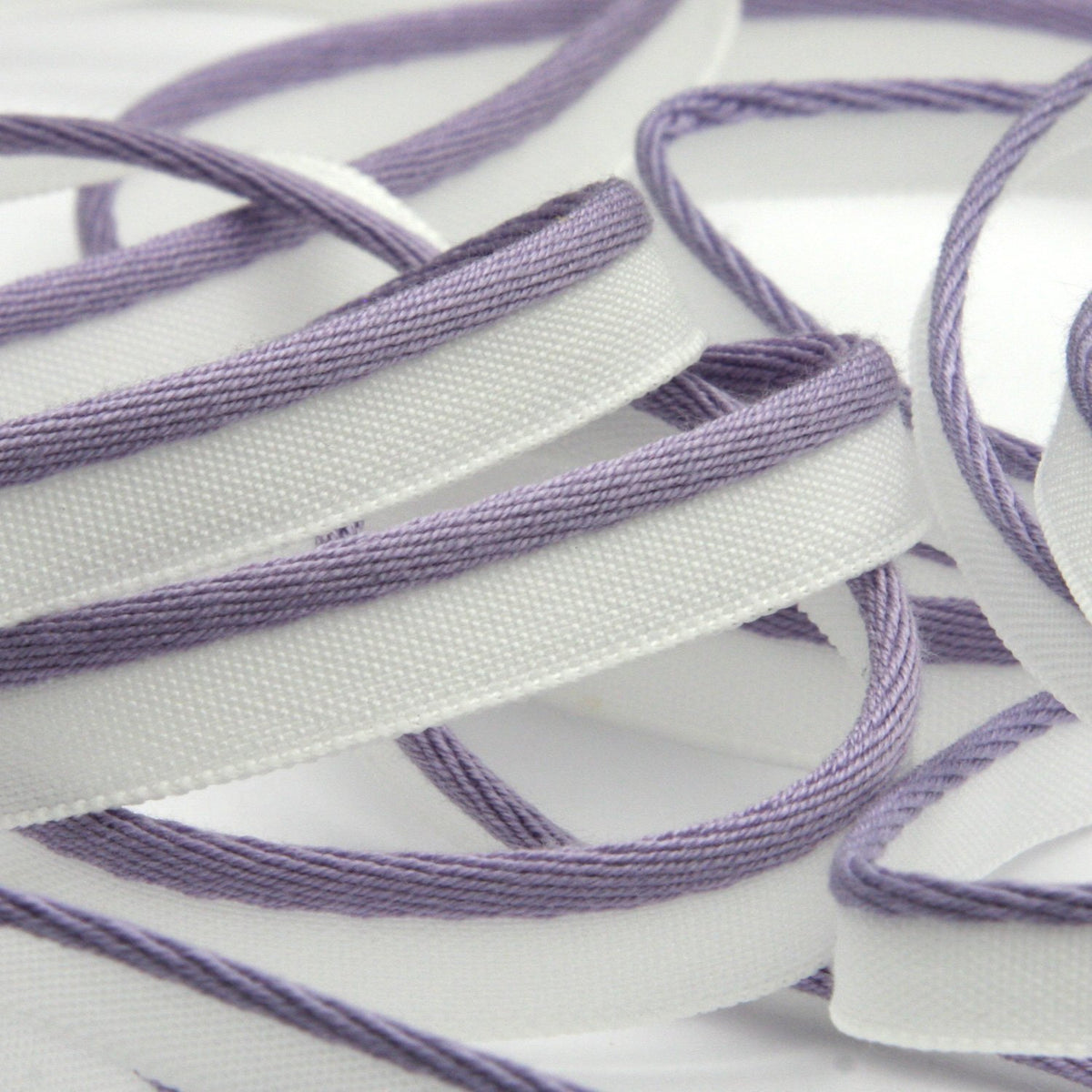FUJIYAMA RIBBON [Wholesale] Bright Piping 7mm 30 Meters Roll Lavender / White