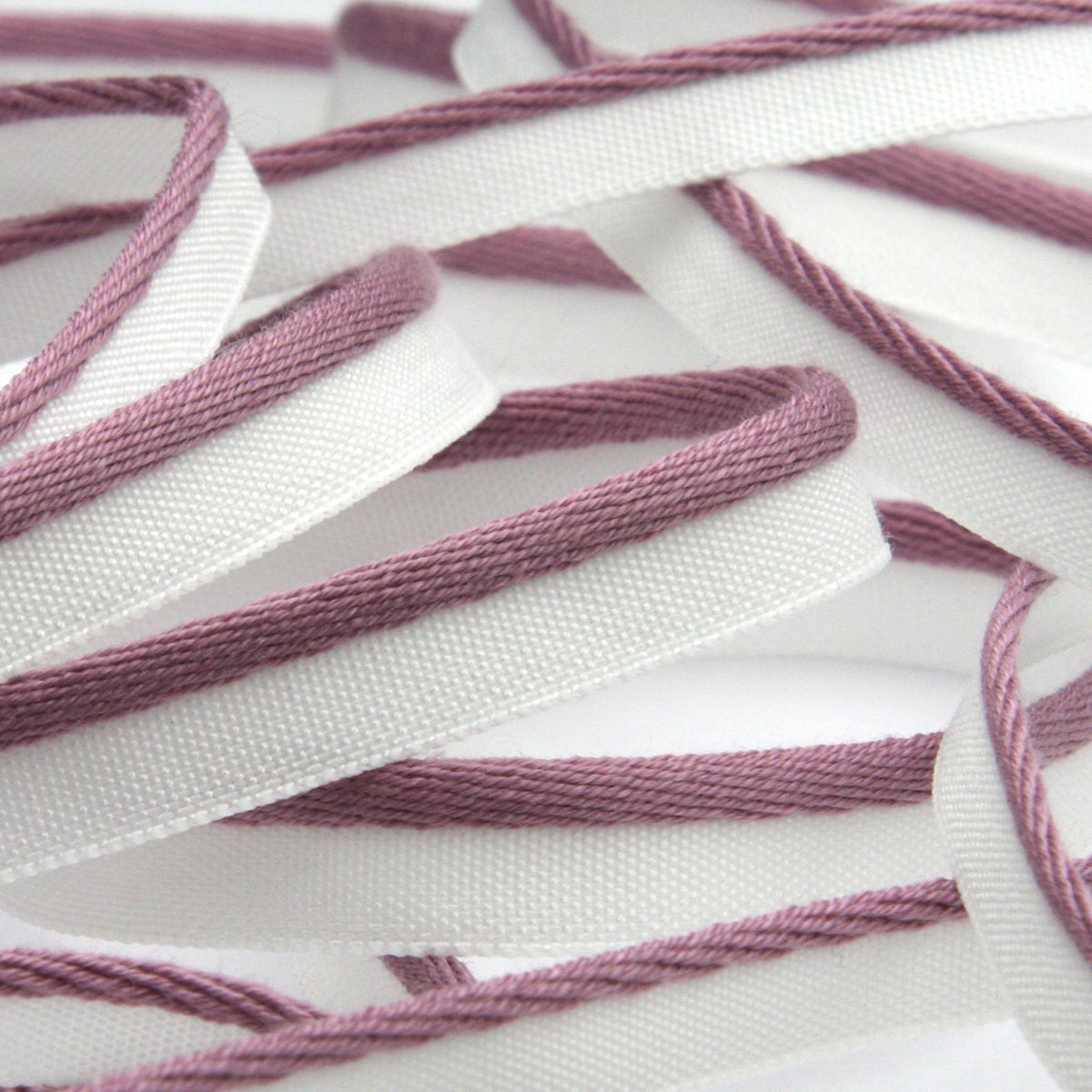 FUJIYAMA RIBBON [Wholesale] Bright Piping 9mm 30 Meters Roll Light Purple / White