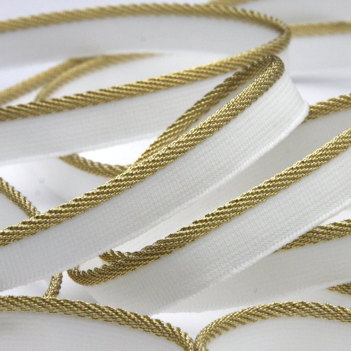 FUJIYAMA RIBBON [Wholesale] Metallic Stretch Piping approx.10mm 30 Meters Roll Gold / White