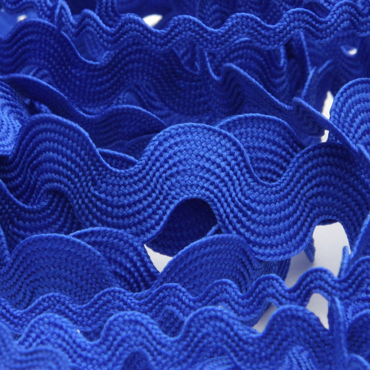 FUJIYAMA RIBBON [Wholesale] Polyester Zig-Zag Tape approx.8mm 30 Meters Roll Blue