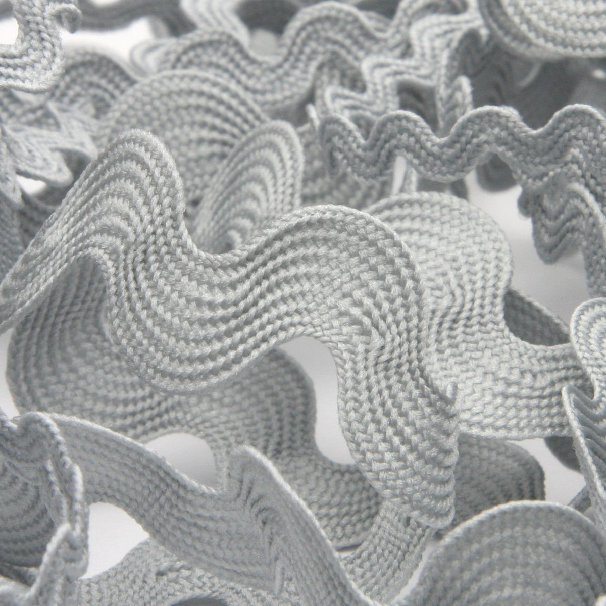 FUJIYAMA RIBBON [Wholesale] Polyester Zig-Zag Tape approx.8mm 30 Meters Roll Light Gray