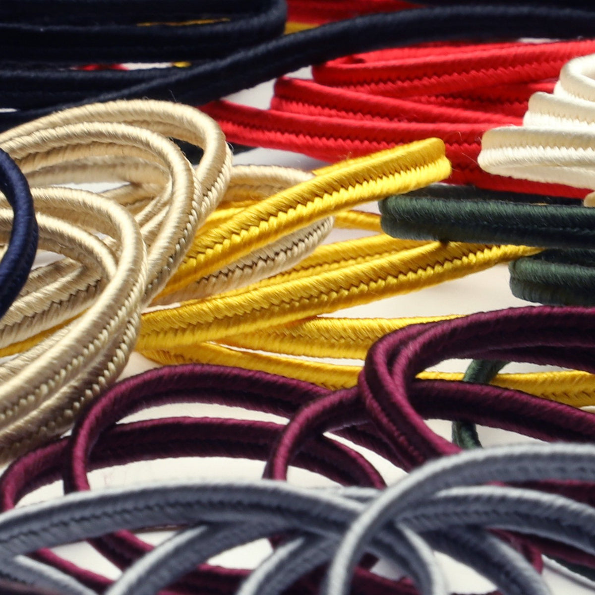 FUJIYAMA RIBBON [Wholesale] Silk Trimming Braid approx.1.4mm 30 Meters Roll