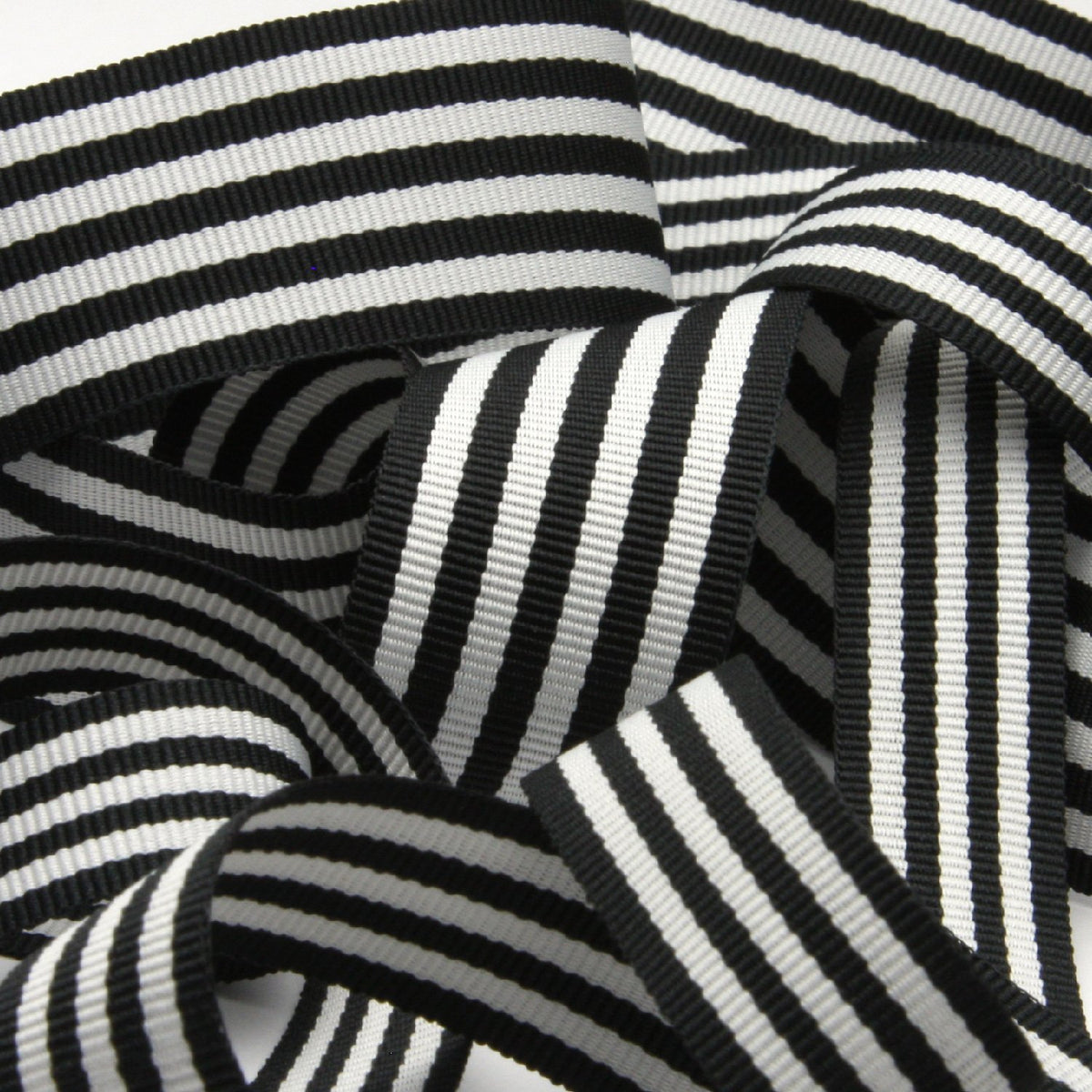 FUJIYAMA RIBBON [Wholesale] Stripe Grosgrain Ribbon approx.15mm 30 Meters Roll Black / White