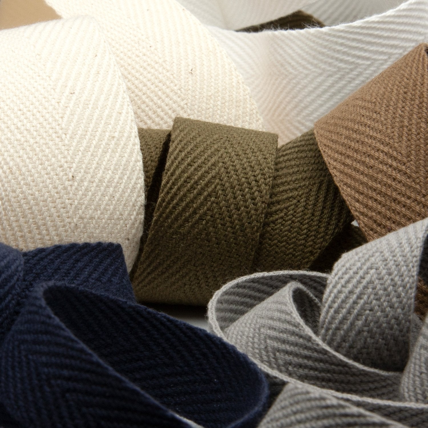 FUJIYAMA RIBBON [Wholesale] Thick Cotton Herringbone Ribbon 10mm 50 Meters Roll White
