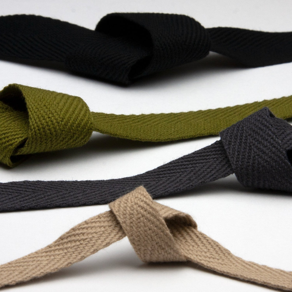 FUJIYAMA RIBBON [Wholesale] Thick Cotton Herringbone Ribbon 10mm 50 Meters Roll White